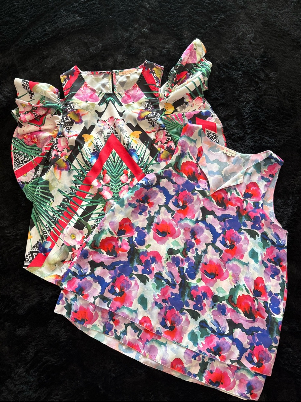 Two tops for one price! 
Gibson Latimer and Daniel Cremieux